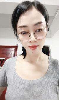 反差眼镜极御姐，超级骚~扩阴~拳塞~道具~喷水!