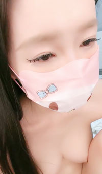 童颜巨乳，翘臀嫩乳，道具自慰刺激!