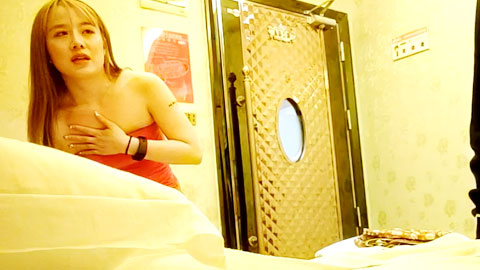 迷妹推荐--现在会所妹子质量越来越高，漂亮少妇，00后嫩妹各有千秋，小伙一夜潇洒真快乐