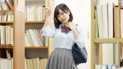 「你只可以看。摸了不可以哦。」 被暗恋的同级生性骚扰、今天俺也要被特别照顾了…__002