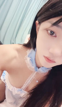 舞蹈校花!_性感骚舞道具自慰高潮喷水来