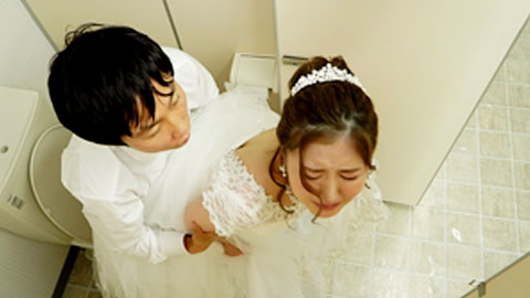 MIAA-408-结婚当天新娘既然在厕所和前男友私会