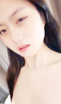 姐姐妹妹玩双飞